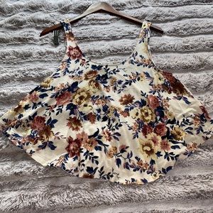 Floral loose-fit tank